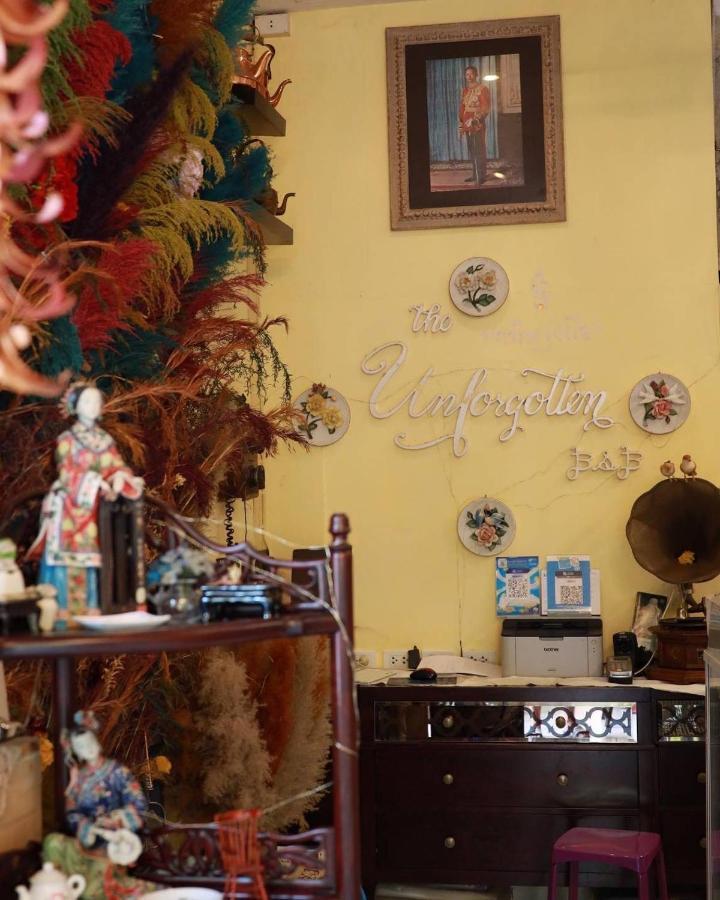 The Unforgotten B&B Bangkok Bagian luar foto