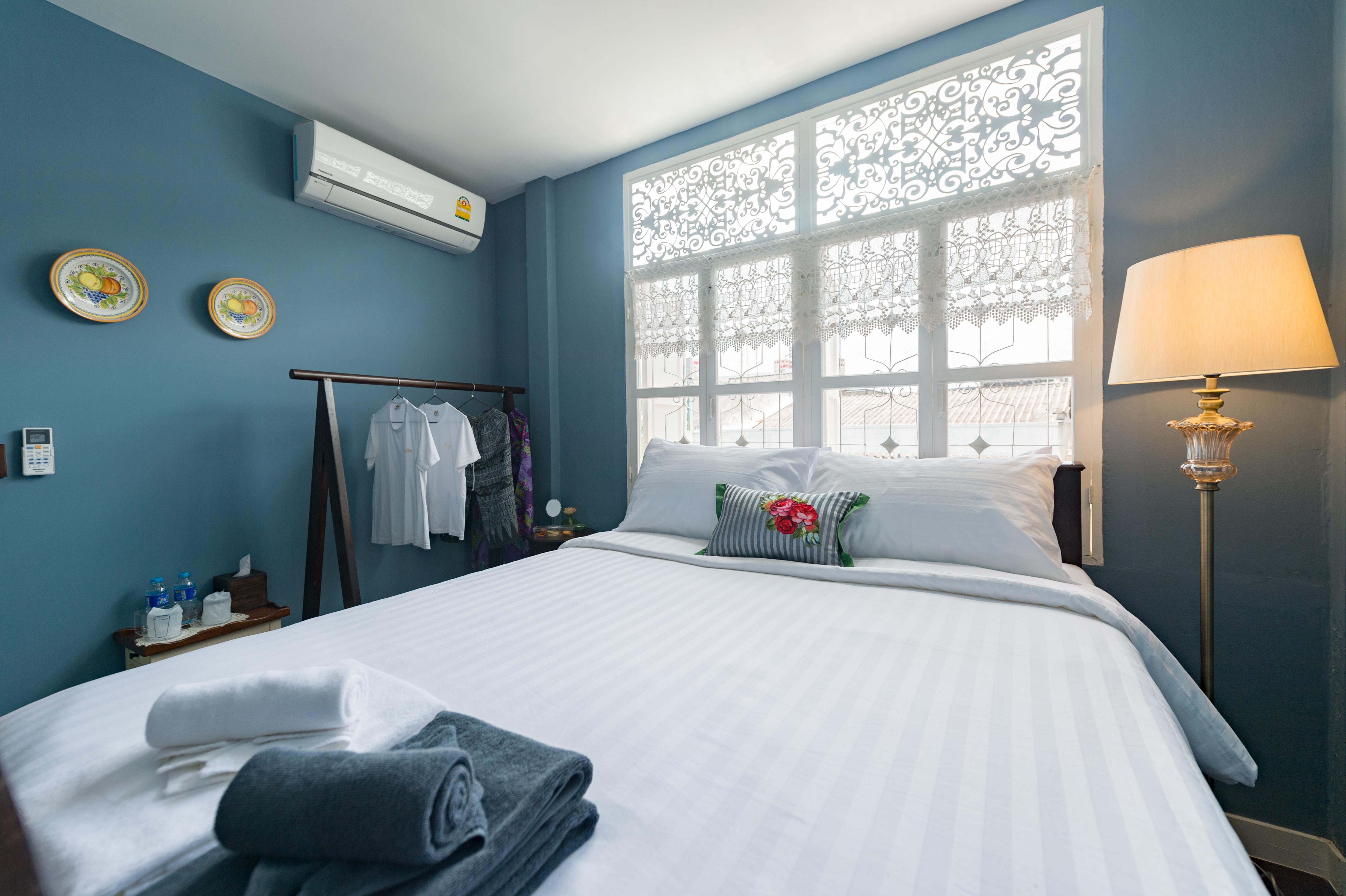 The Unforgotten B&B Bangkok Bagian luar foto
