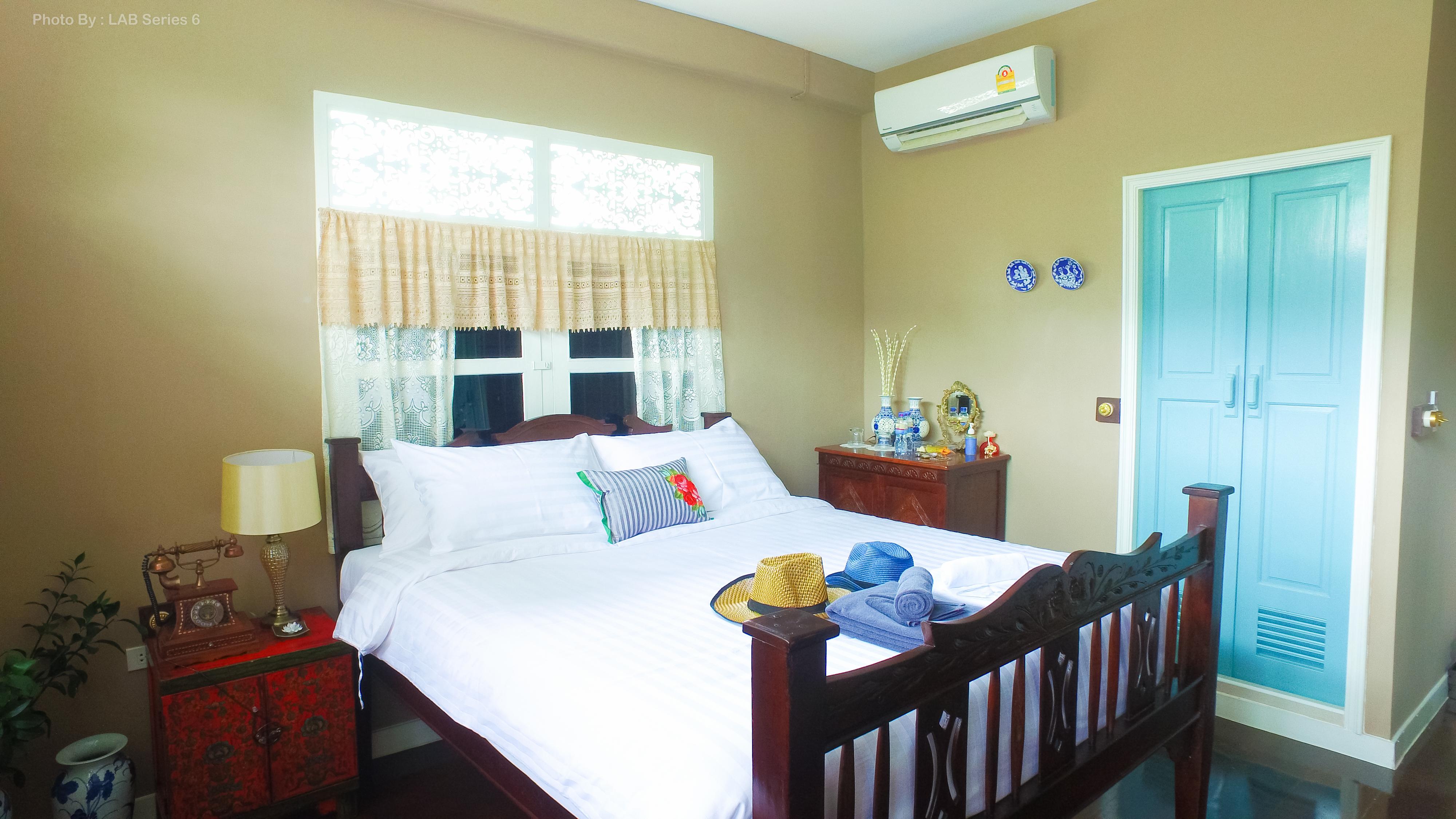The Unforgotten B&B Bangkok Bagian luar foto