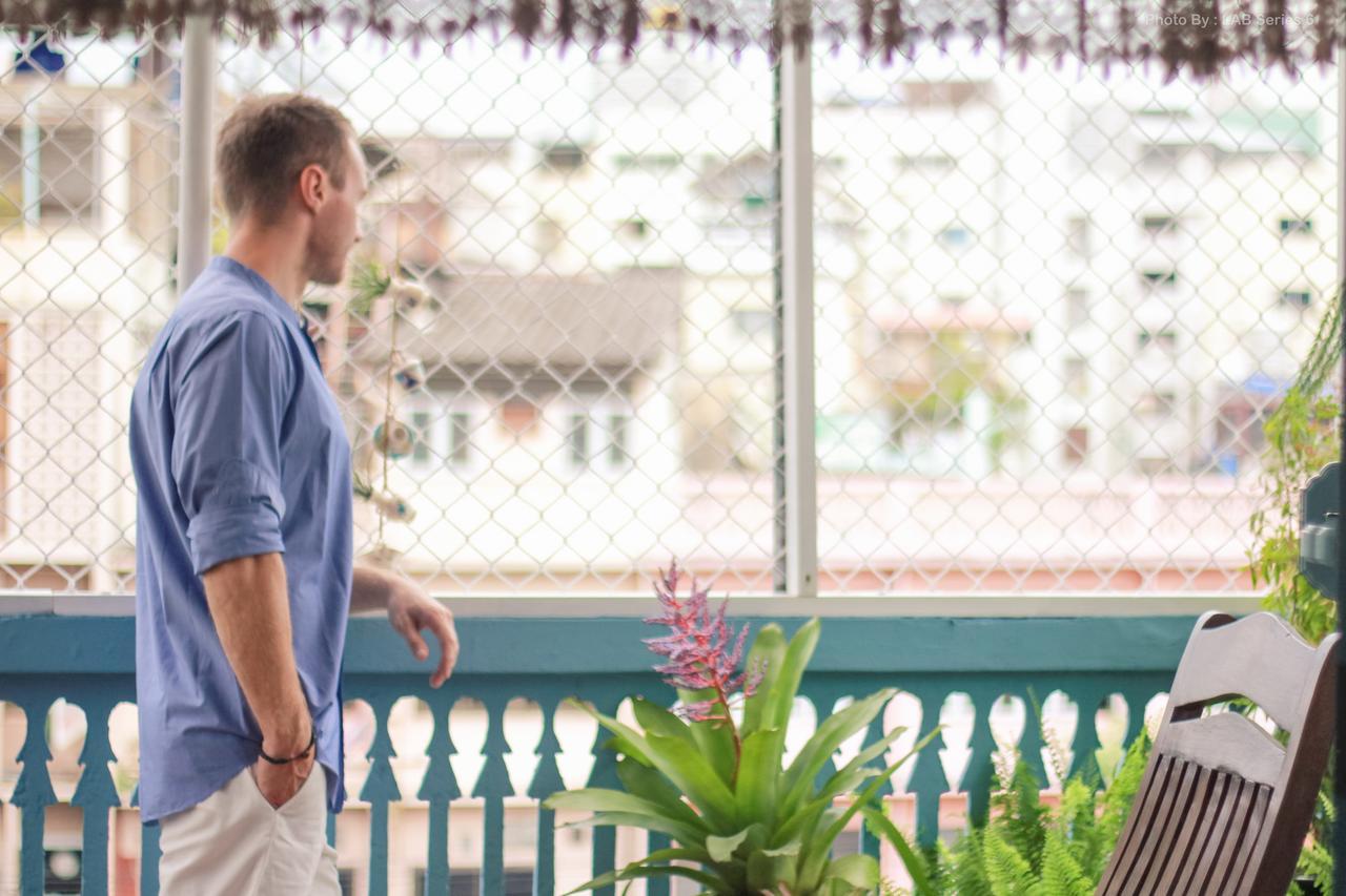 The Unforgotten B&B Bangkok Bagian luar foto