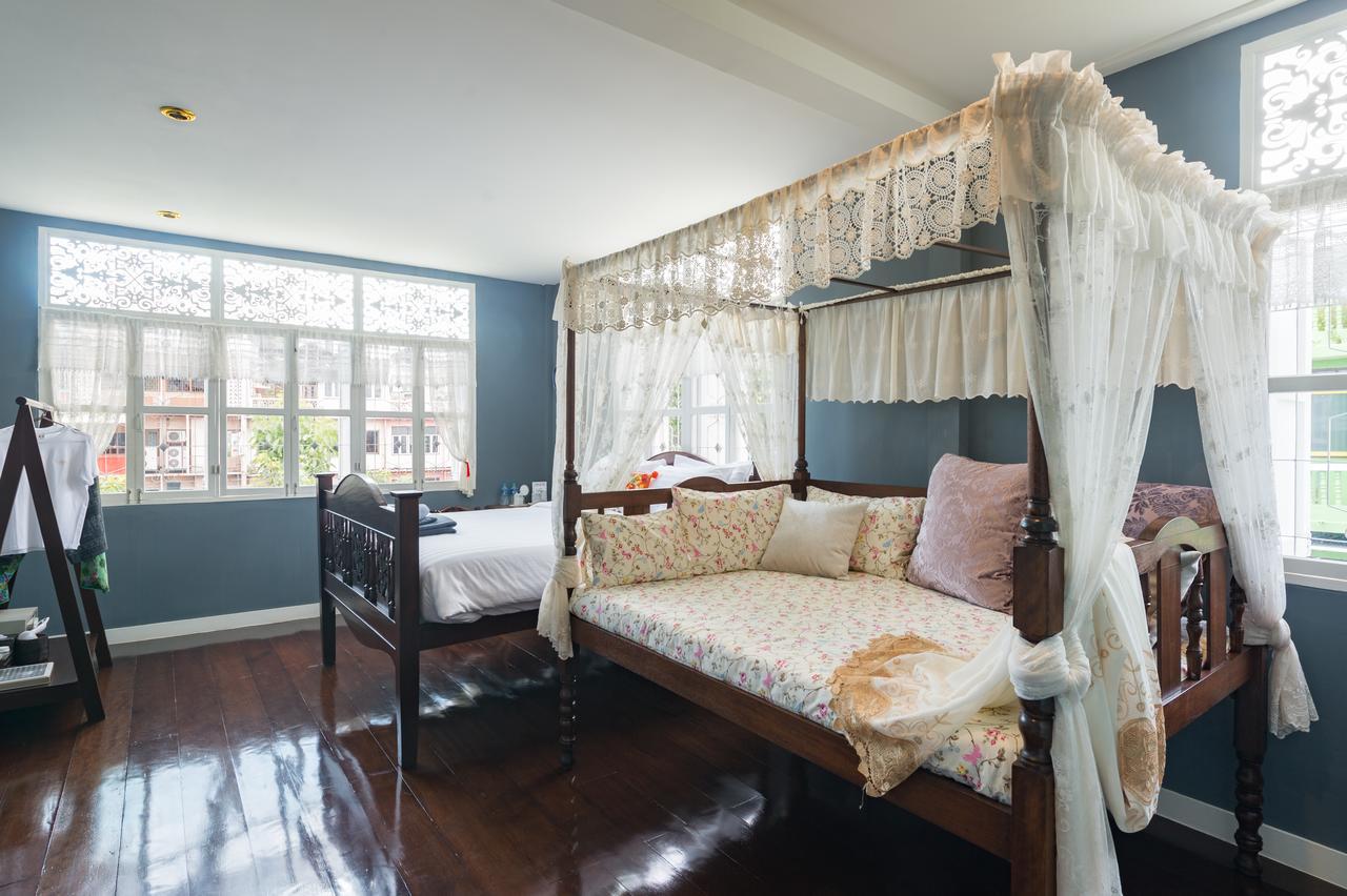 The Unforgotten B&B Bangkok Bagian luar foto