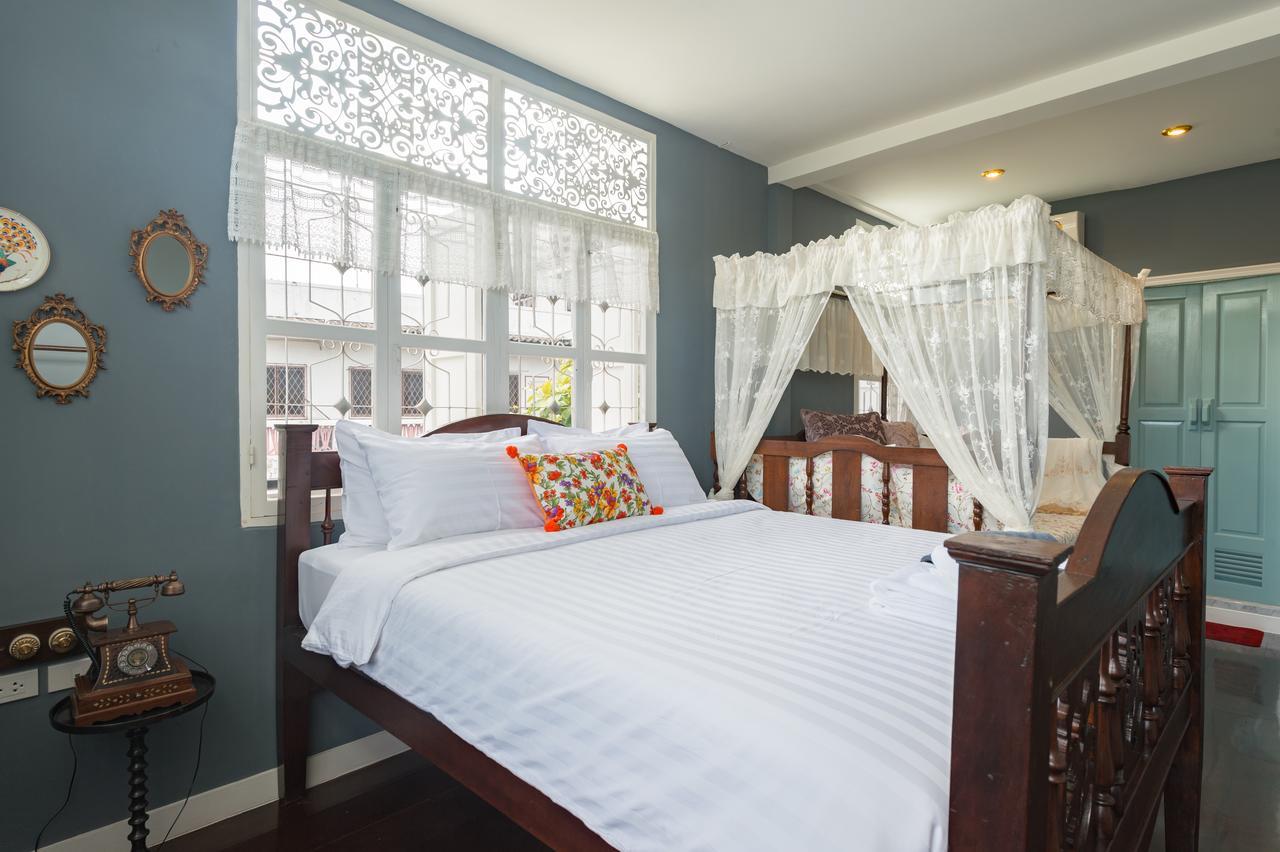 The Unforgotten B&B Bangkok Bagian luar foto