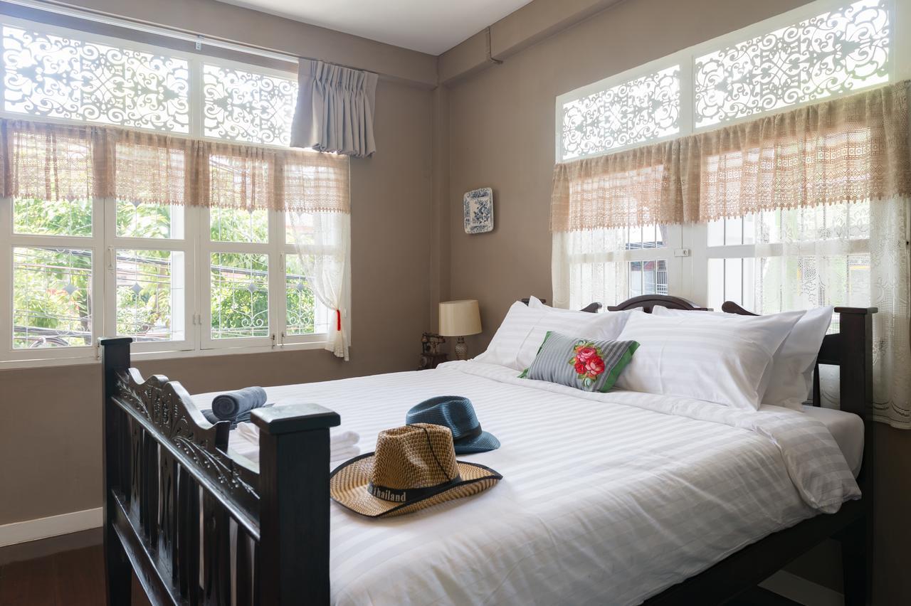 The Unforgotten B&B Bangkok Bagian luar foto